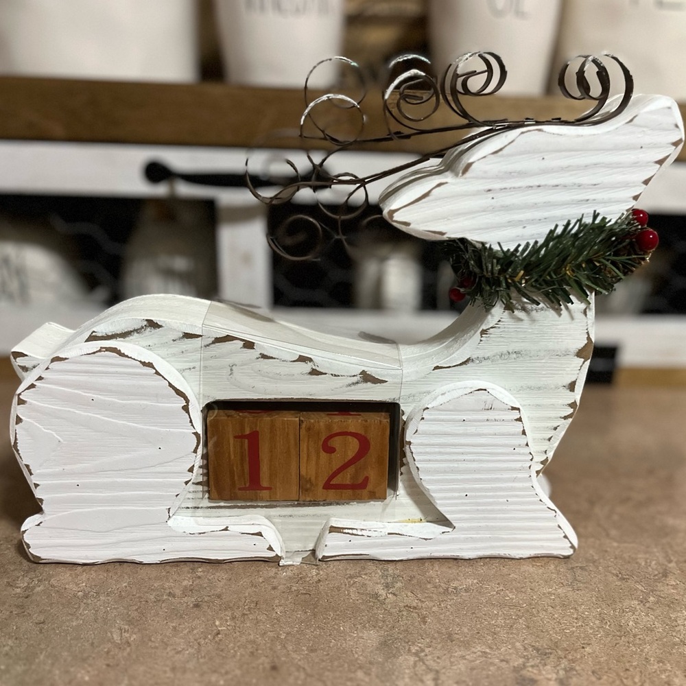 Christmas Countdown Reindeer by Ashland